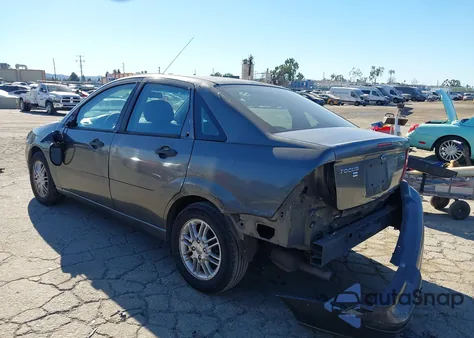 2006 Ford Focus Zx4 из США, поврежденный, VIN 1FAHP34N36W200372